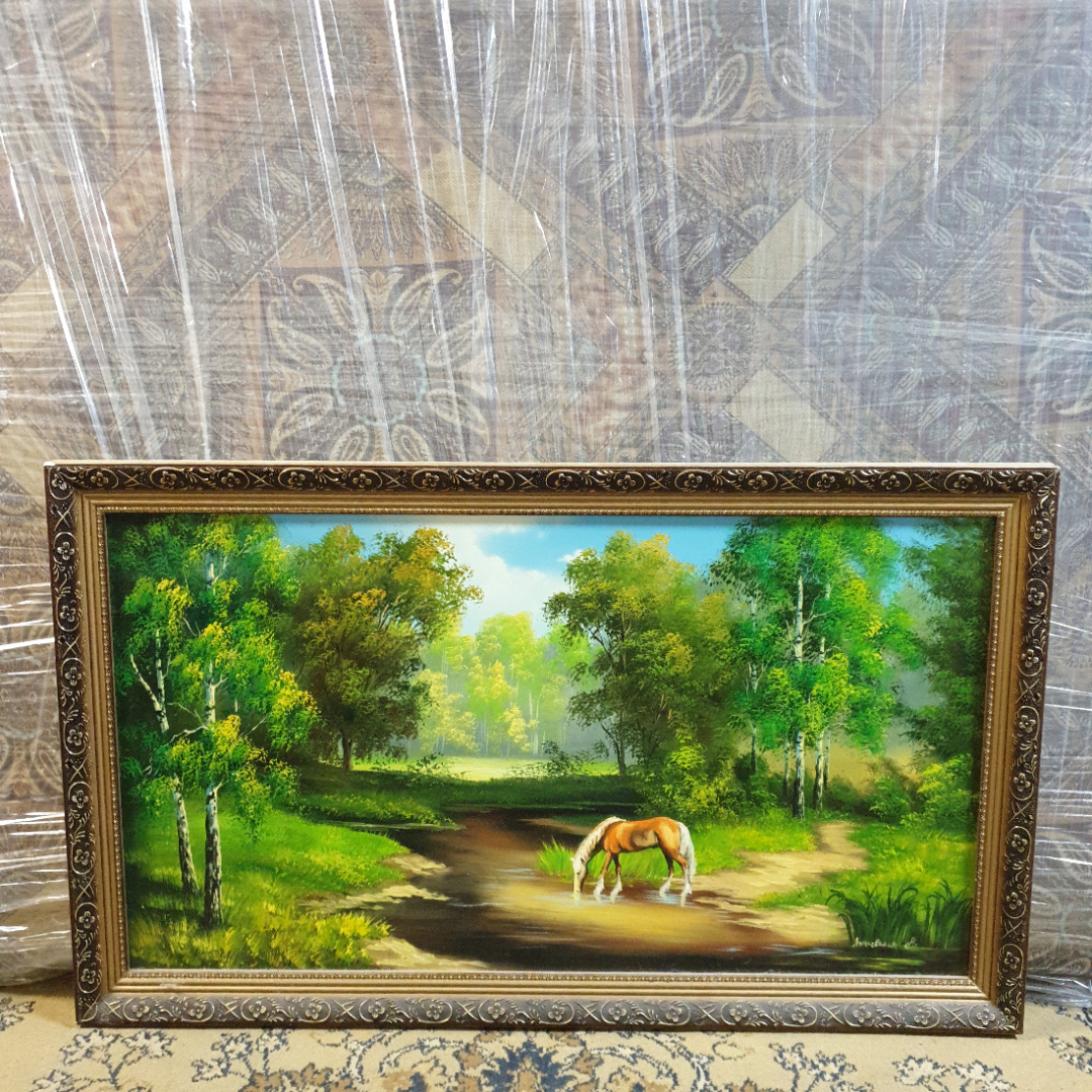 Картина "Лошадь у воды", масло на фанере, А. Лычковская, размер полотна 88х50 см. Скол на рамке. Картинка 1